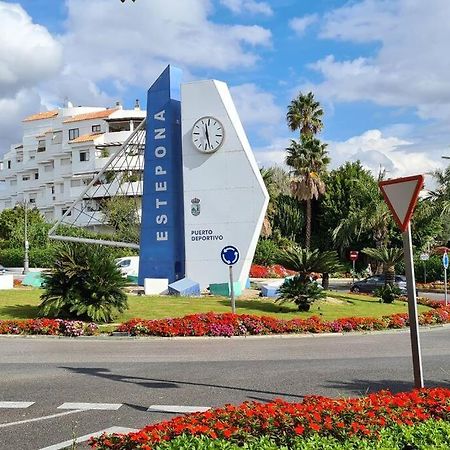 Estepona Port Beachside Apartment - Marina Bay エクステリア 写真
