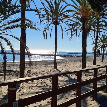 Estepona Port Beachside Apartment - Marina Bay エクステリア 写真