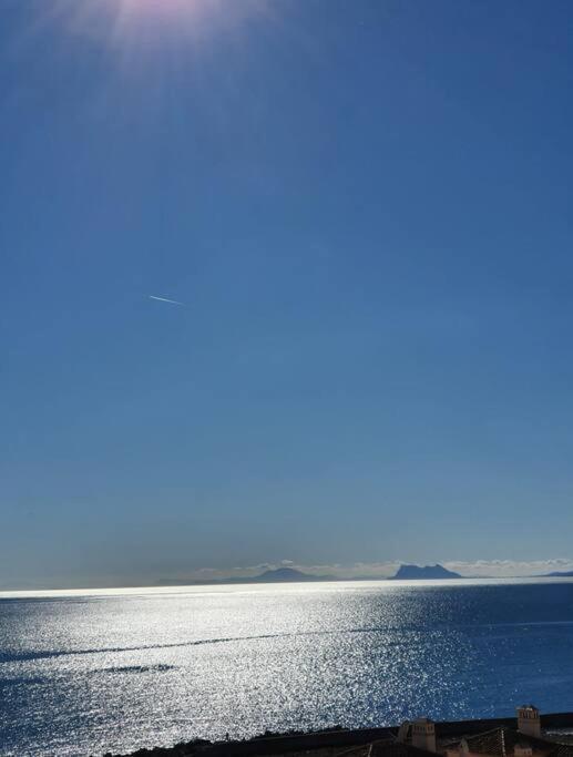 Estepona Port Beachside Apartment - Marina Bay エクステリア 写真