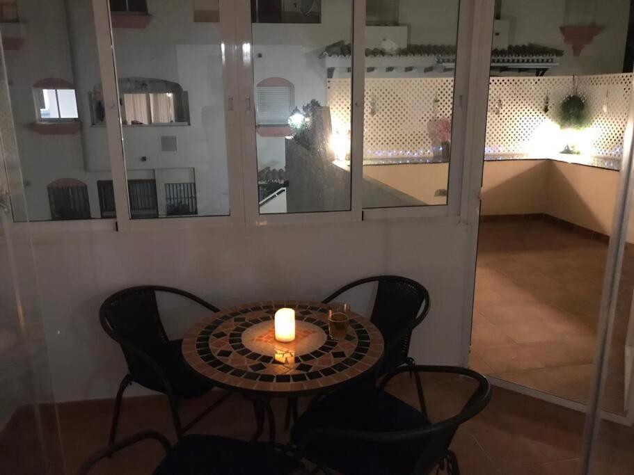 Estepona Port Beachside Apartment - Marina Bay エクステリア 写真
