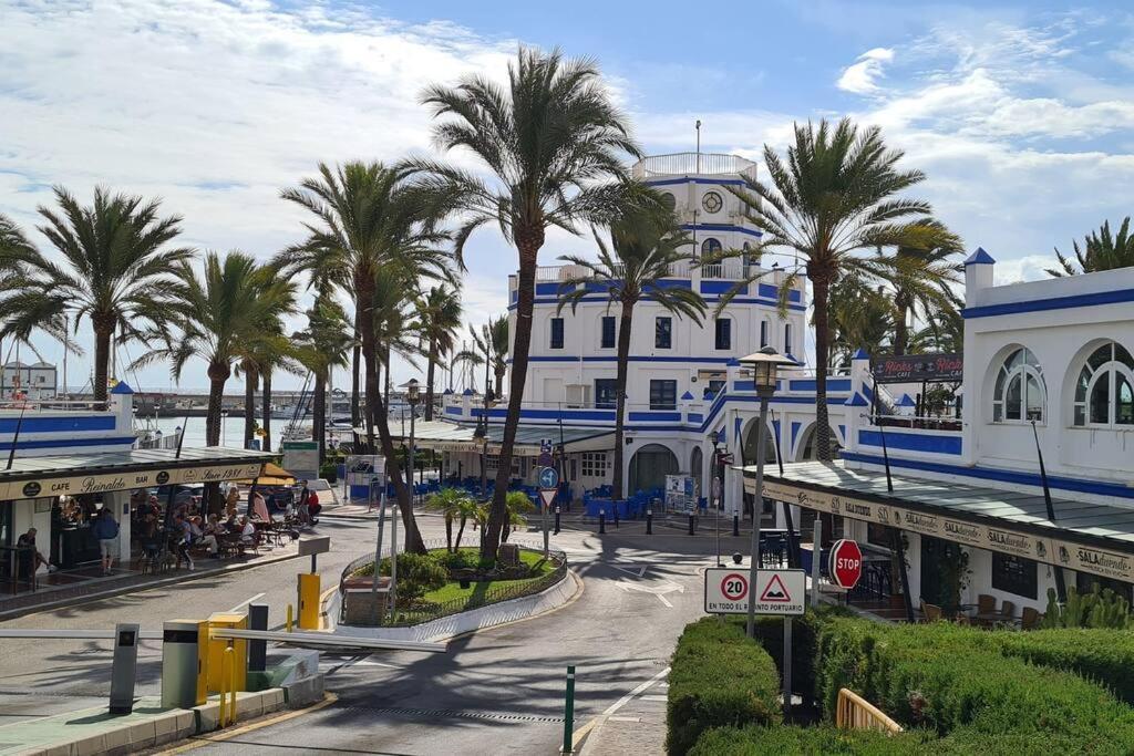 Estepona Port Beachside Apartment - Marina Bay エクステリア 写真